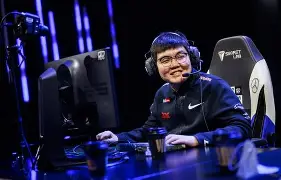 亚博体育在线登录-菲尼克斯太阳内部会议纪要流出：今晚刷新队史纪录，CBA常规赛使命明确，训练强度明显提升